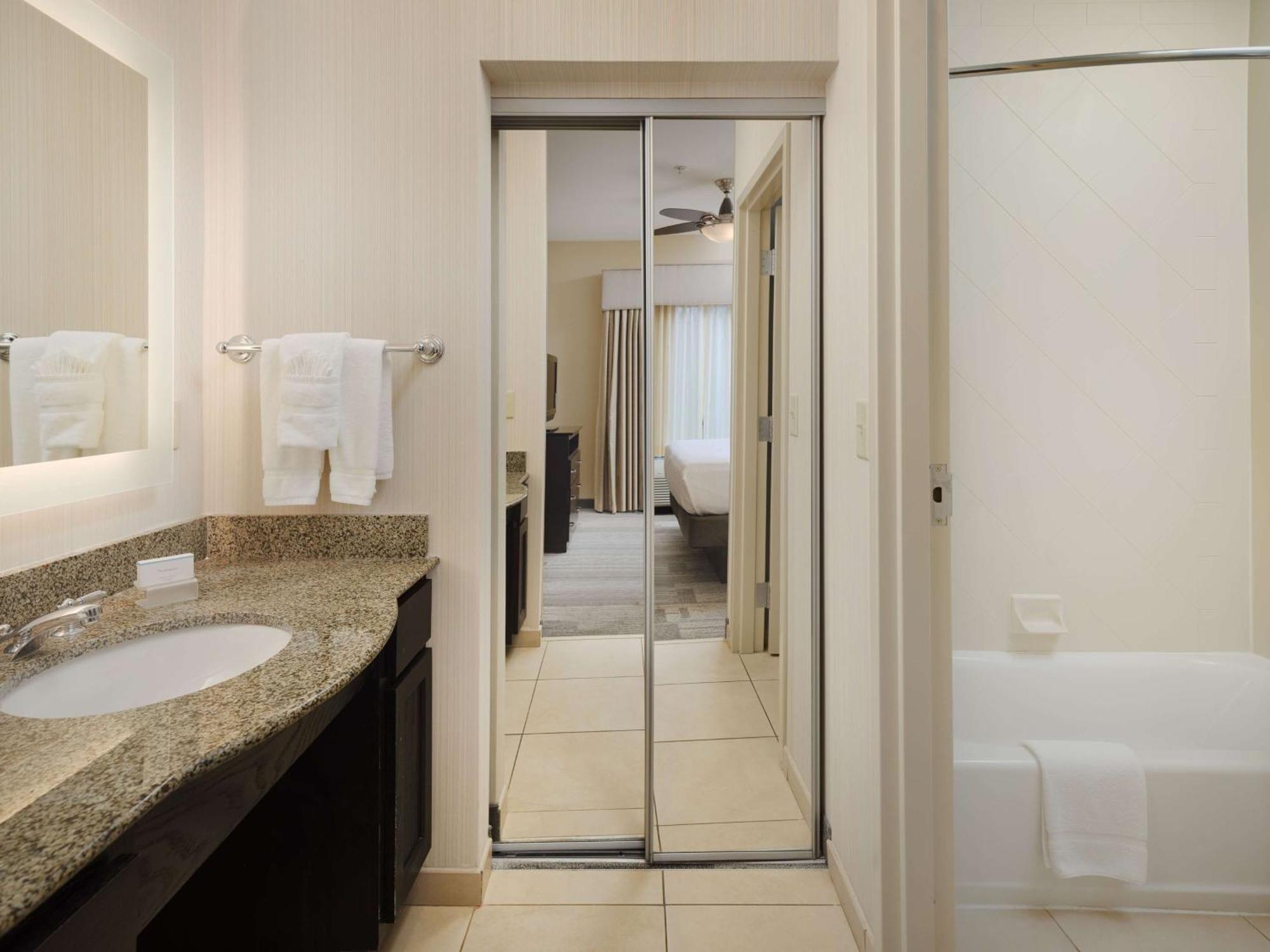 Homewood Suites By Hilton Atlanta Nw/Kennesaw-Town Center Exterior foto